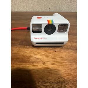 Polaroid Go Mini Camera - PreOwned - Working